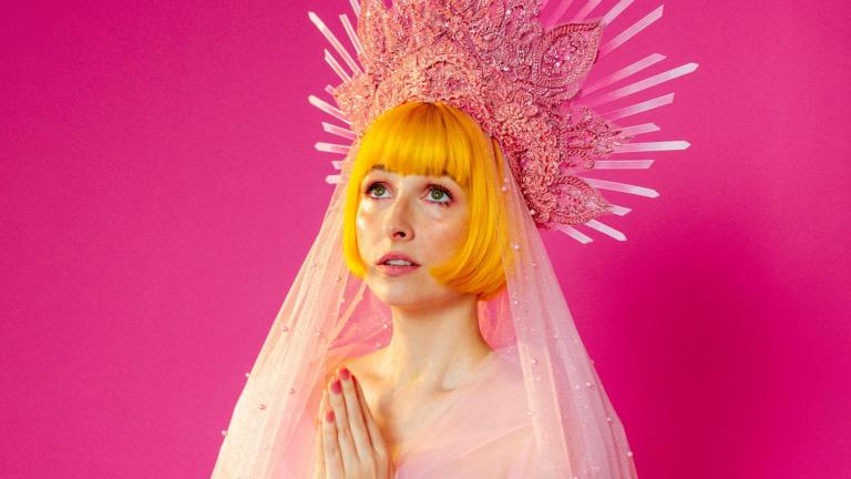 Tessa Violet Press Photo.jpg